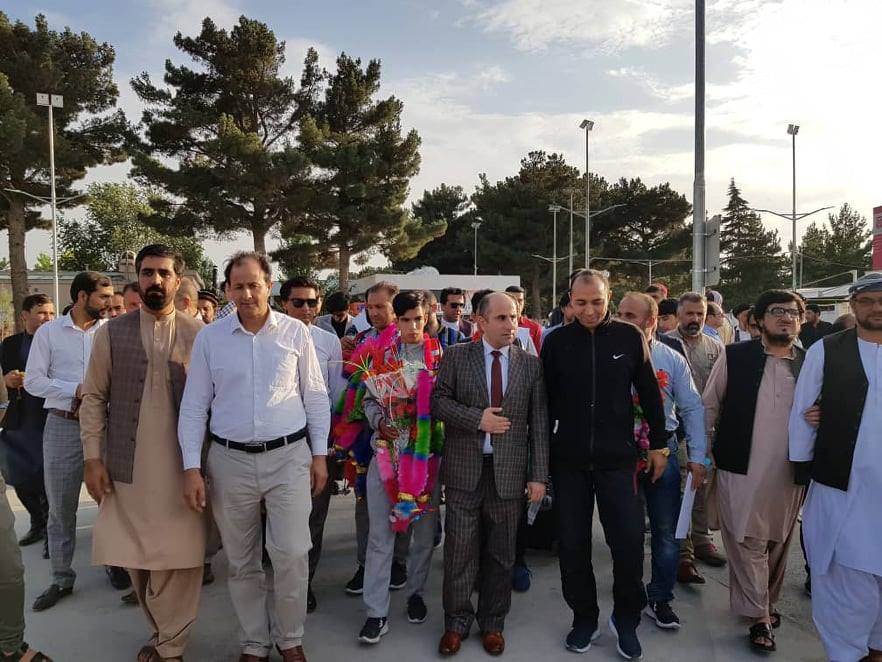 بازگشت تیم پاراتکواندو از بازیهای آسیایی، با یک مدال برنز ملی پوشان پارا تکواندوی که هفته گذشته برای شرکت در رقابتهای پارا آسیایی اوپن این رشته به عمان رفته بودند امروز به کشور برگشتند. 