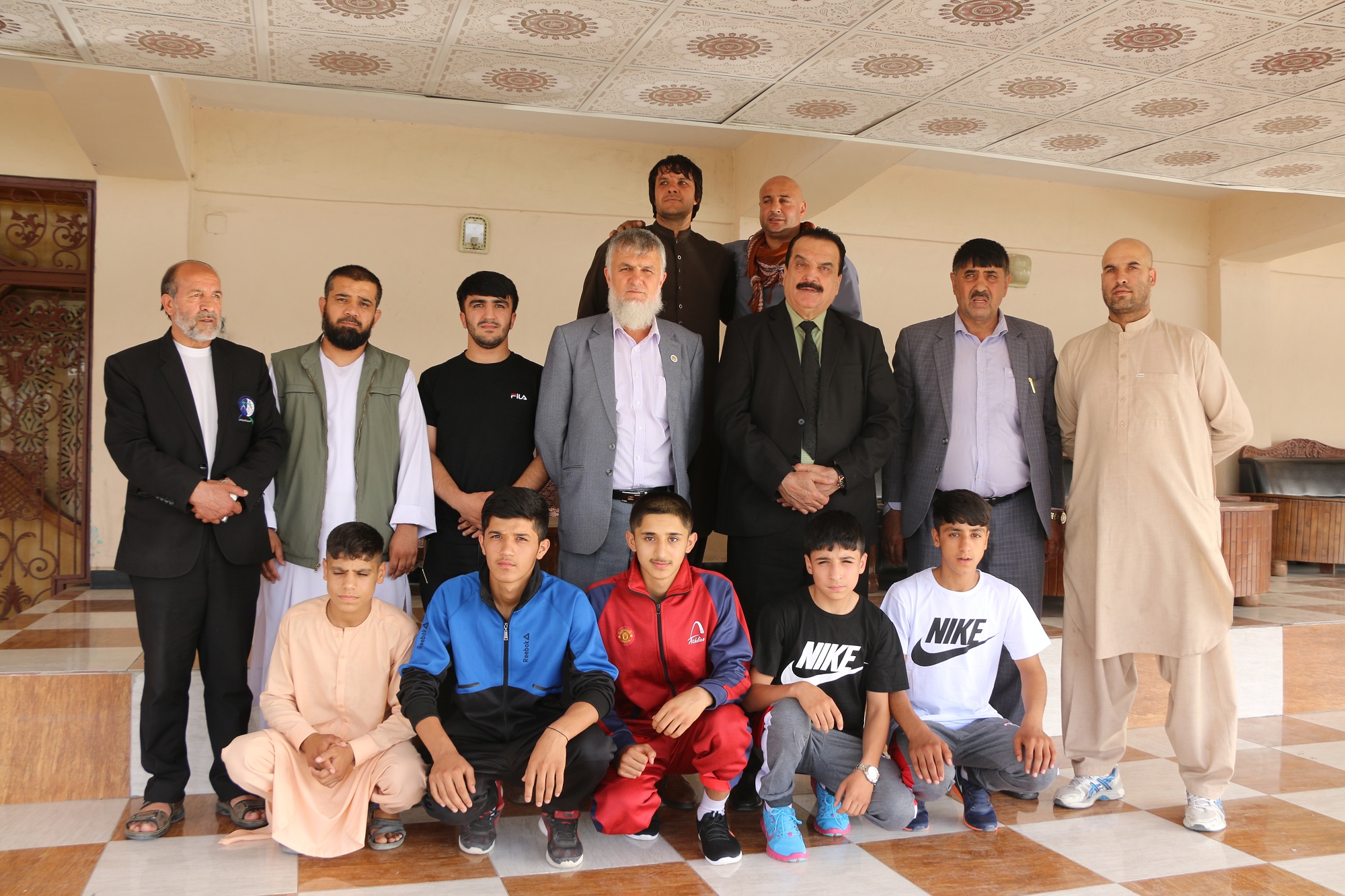 تیم ملی نونهالان بکسنگ کشور برای شرکت در رقابتهای جهانی این رشته راهی کویت گردید .