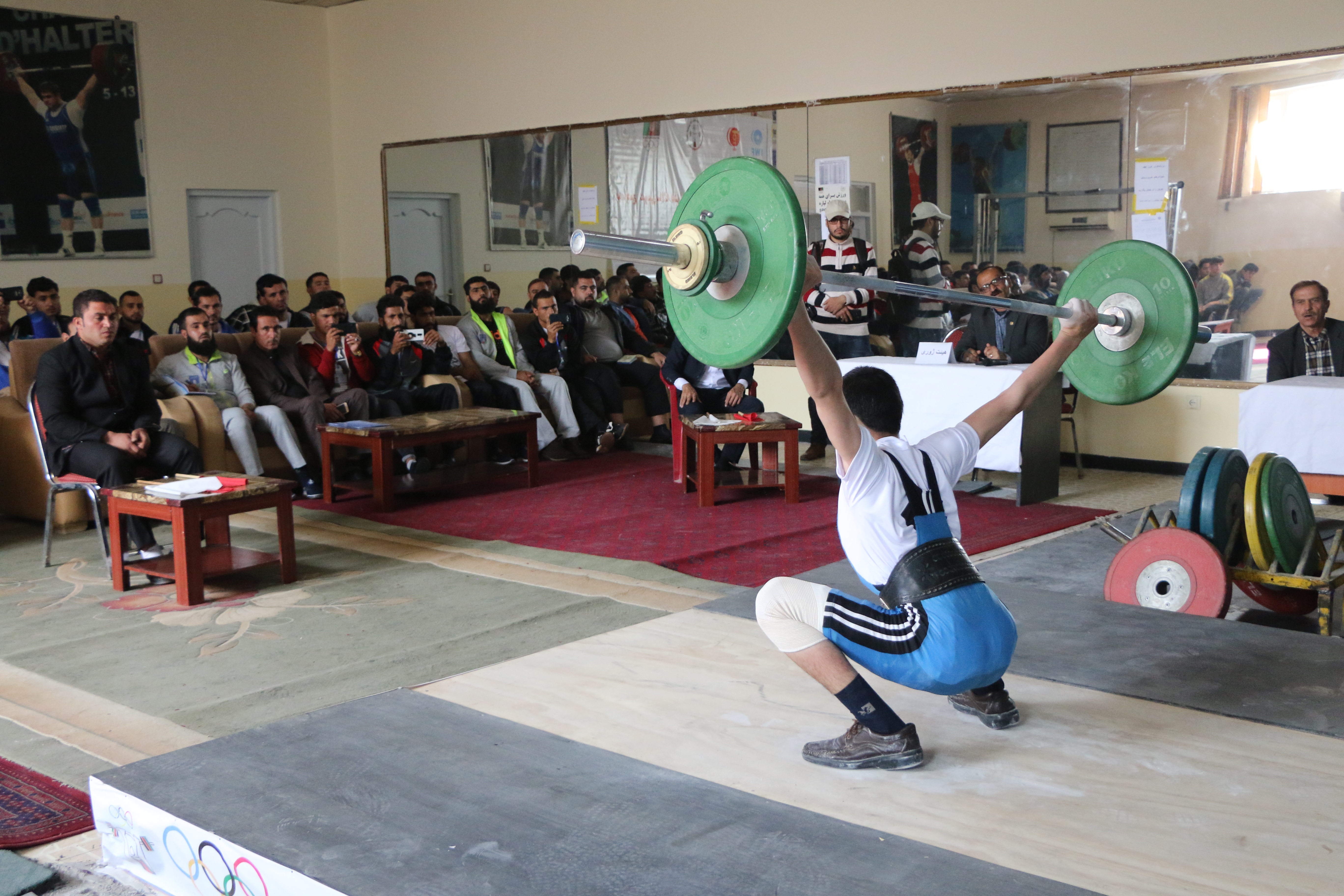 رقابتهای انتخابی تیم ملی وزنه برداری امروز در کابل برگزار شد.