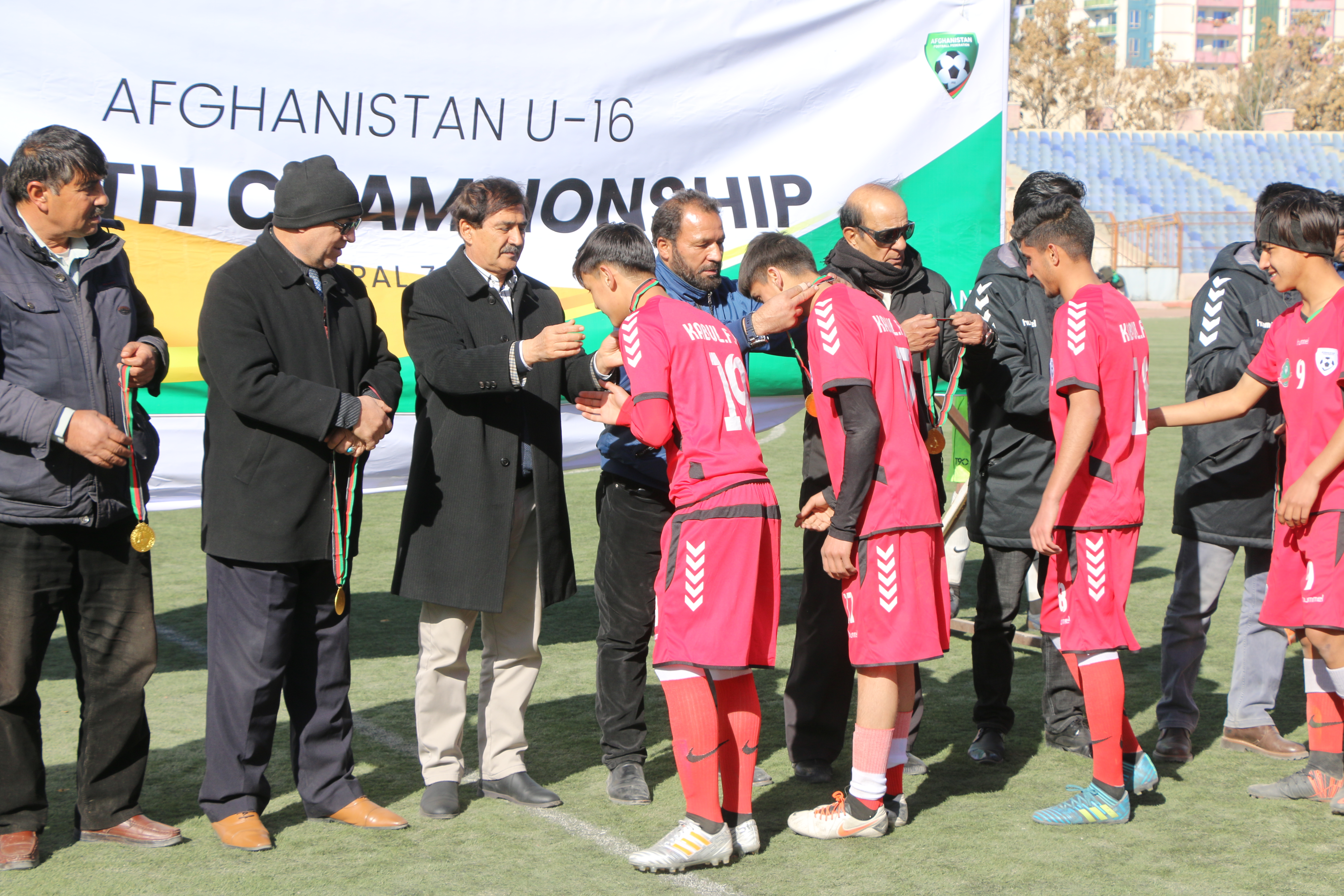 رقابت های لیگ فوتبال زیرسن 16سال زون مرکز با قهرمانی تیم کابل به پایان رسید  
