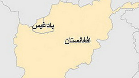 په بادغیس کې د والیبال سیالۍ ترسره شوې شنبه ۲۷ لیندۍ ۱۴۰۰ سمیر هیبت د سولې او افغانستان او زما وطن تر نامه لاندې د والیبال سیالۍ د ۸ لوبډلو ترمنځ پیل شوې چې لس ورځې به دوام وکړي. دغه سيالۍ هره ورځ د بادغيس ولايت د بدني روزنې او ورزش رياست په ورزشي جمنازيوم کې ترسره کيږي. ټاکل شوې نن د (آریانا-هیواد) او (تابان-درخشان) ټیمونه له یو بل سره مخامخ شي. د یادولو وړ ده چې د U.N.D.P دفتر د دغو سیالیو لپاره څلور سیټ جامې، دوه توپونه او دوه کپونه په پام کې نیولي دي.