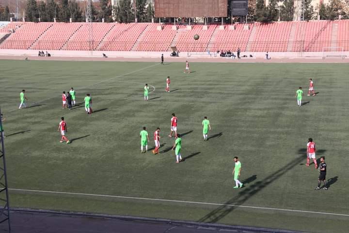 تیم های رفاه و داوود زی به فاینل بازی های گروپ ب فدراسیون فوتبال کابل راه یافتند.