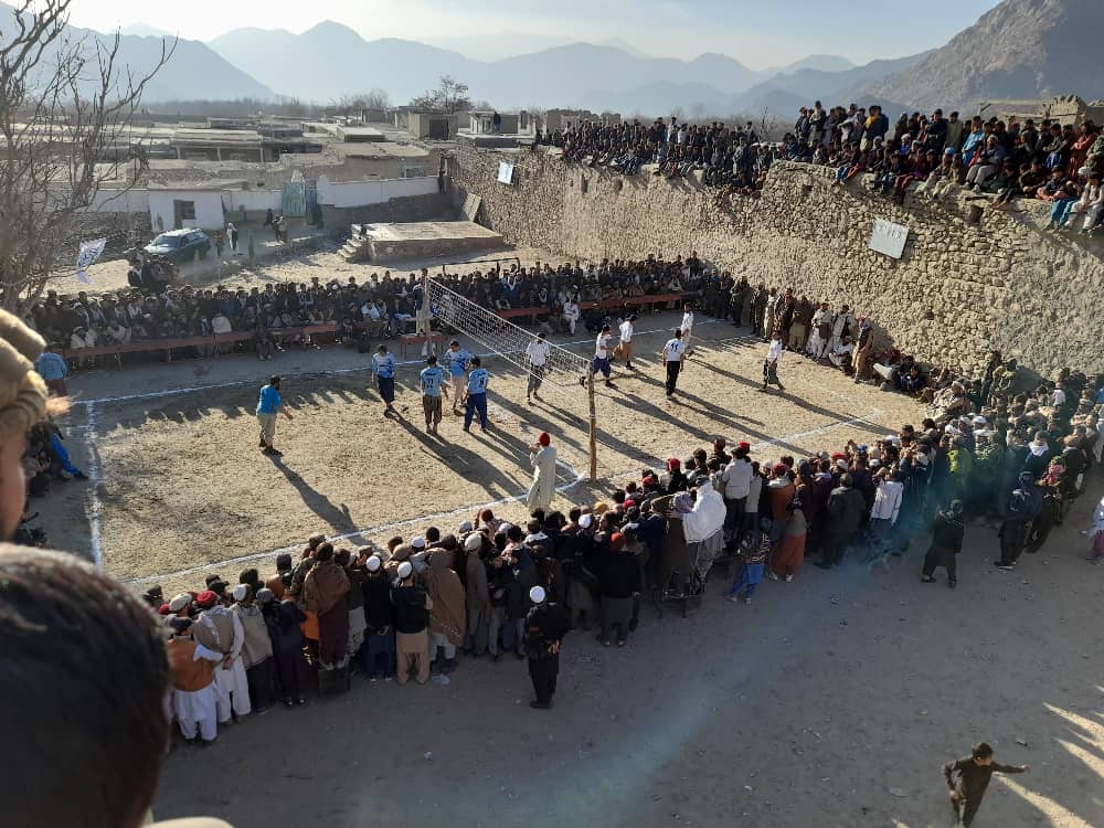 سابقات والیبال ولسوالی اله سای ولایت کاپیسا با قهرمانی تیم جوانان اتحاد مرکزی اله سای به پایان رسید.