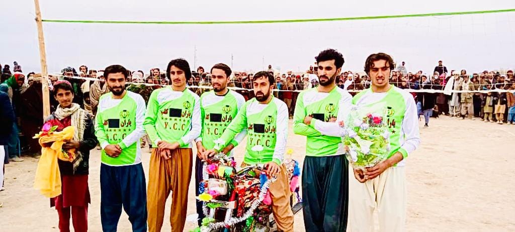 باز هم همان موفقیت و همان لبخند