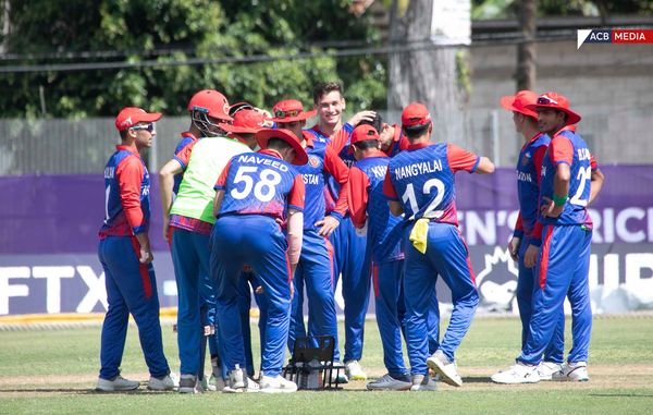 رویا روی تیم کرکت زیر 19 سال افغانستان مقابل پاکستان در جام جهانی