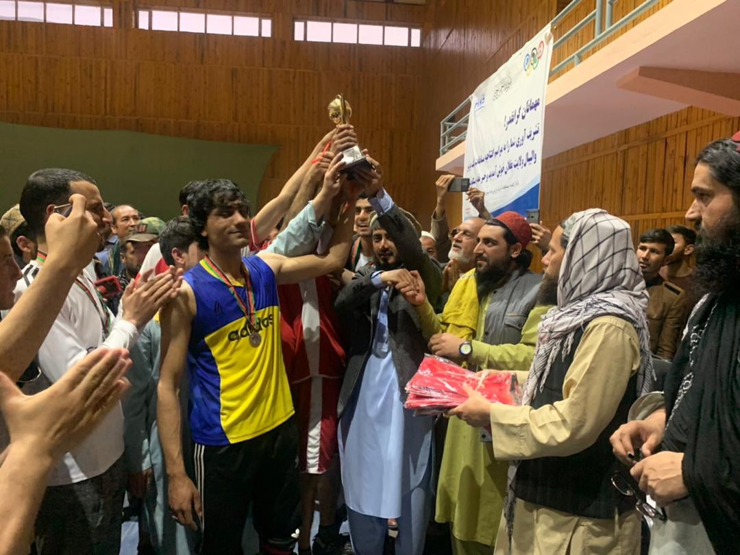  مسابقات والیبال در بغلان به پایان رسید 