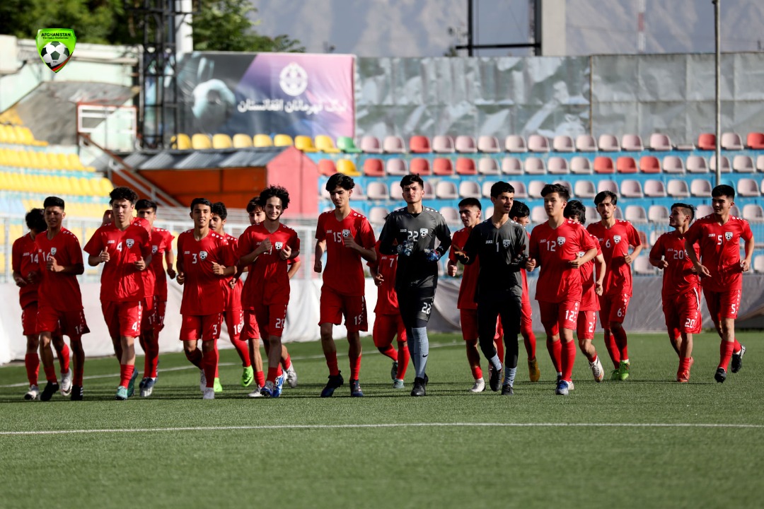د فوټبال د ۱۶ کلنو ملي لوبډله د اسیا مرکزی زون په سیالیو کې د ګډون لپاره چمتووالی نیسي