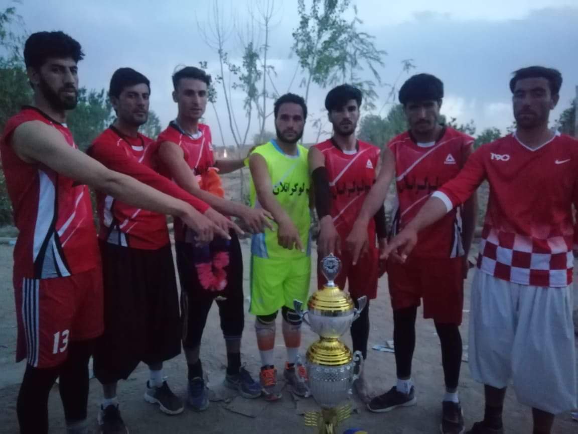 لوگر قهرمان رقابتهای والیبال ولایت پکتیا شد