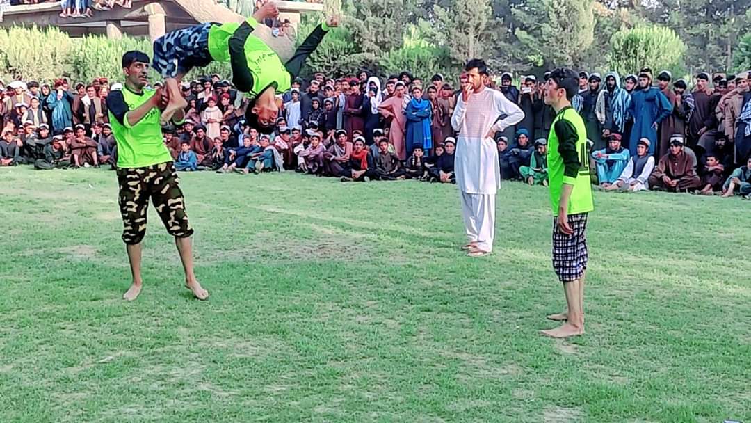هلمند؛ محمدي کلپ لوبغاړو د کوچني اختر په مناسبت ورزشي نندارې ترسره کړې