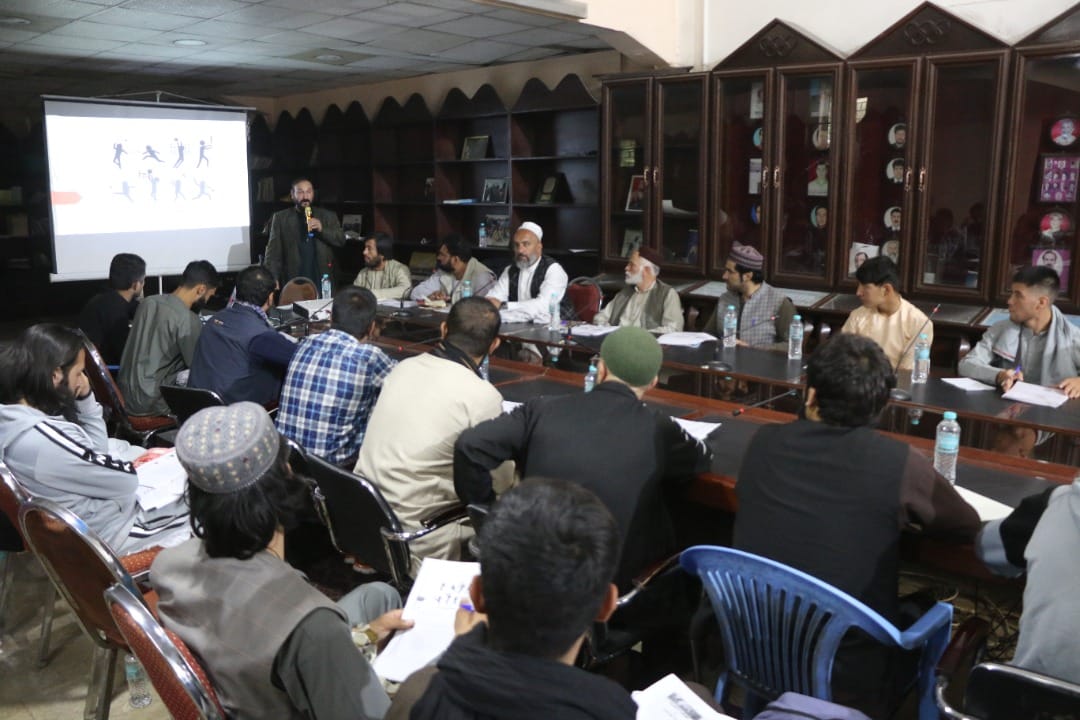 کابل کې د استعداد لټونې، ورزش مدیریت او لومړنیو مرستو په اړه روزنیز سمینار پیل شو