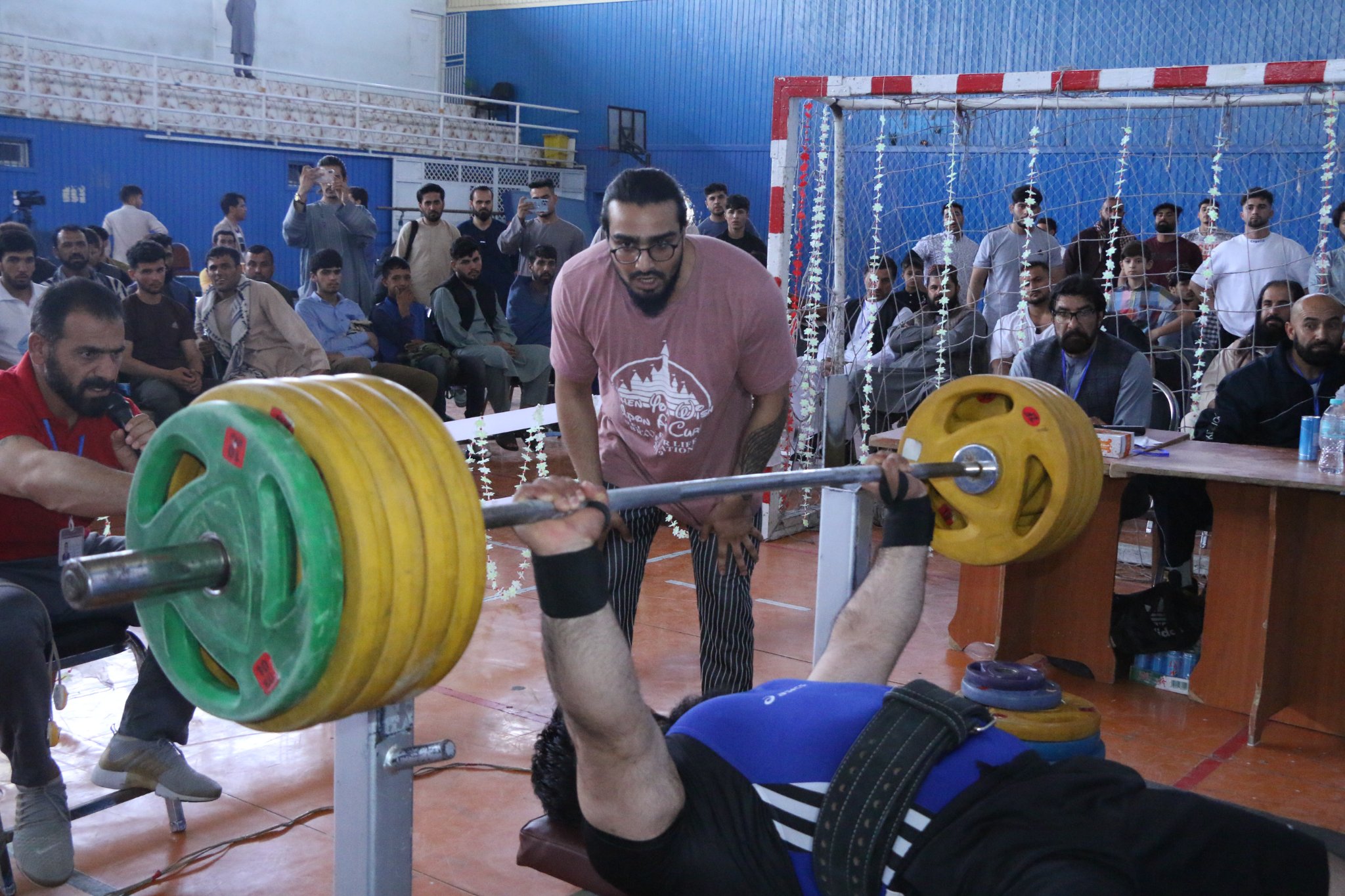 The selected powerlifting competitions were held with the participation of 130 athletes from 15 clubs in Kabul for 3 days 