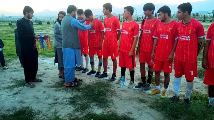 تیم اتحاد قهرمان رقابتهای فوتبال لغمان شد