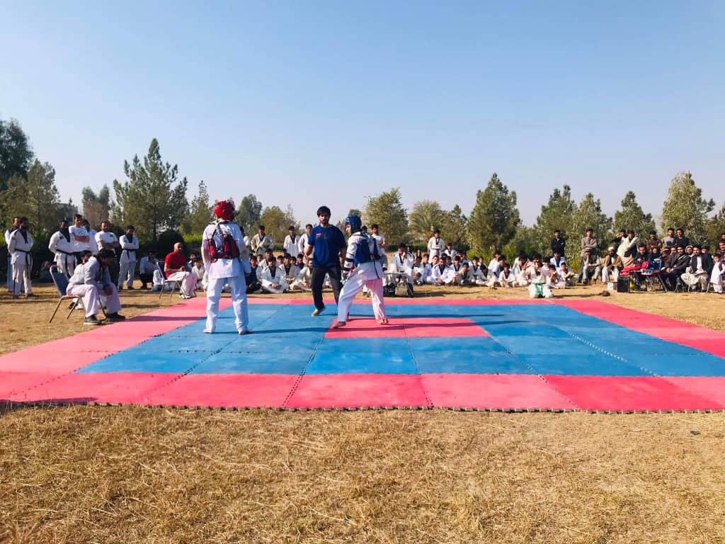 در ننگرهار 80 تکواندوکار مسابقات و نمایش های جالبی را اجرا کردند