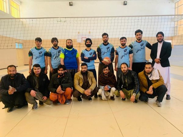 د میدان وردګ ولایت د ادارو تر منځ د والیبال سیالیو پر دوام یوه لوبه ترسره شوه