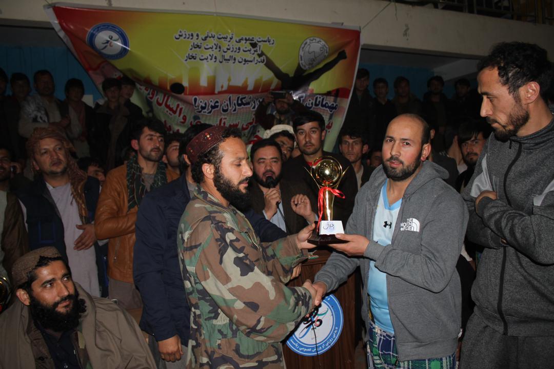 مسابقات زمستانی والیبال ولایت تخاربا قهرمانی تیم لیسه آق مسجد به پایان رسید