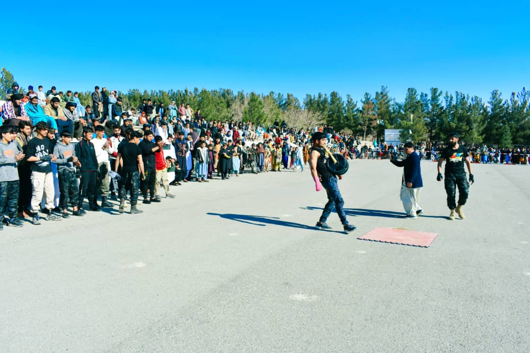 نمایشات ورزشی توسط ورزشکاران سبک جهانی سپورت کیک بوکسینگ در ولایت هرات راه اندازی شد