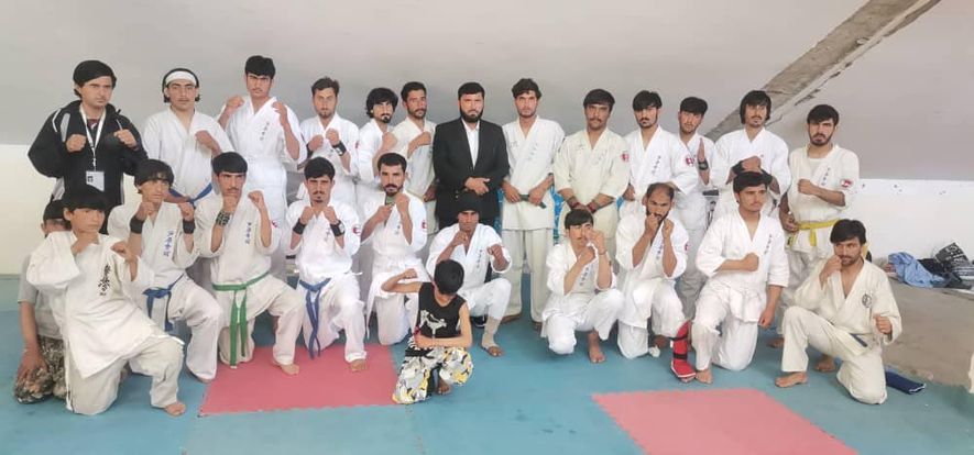 به مناسبت فرا رسیدن ماه مبارک رمضان مسابقات آشی هاراکاراته در خوست برگزار شد