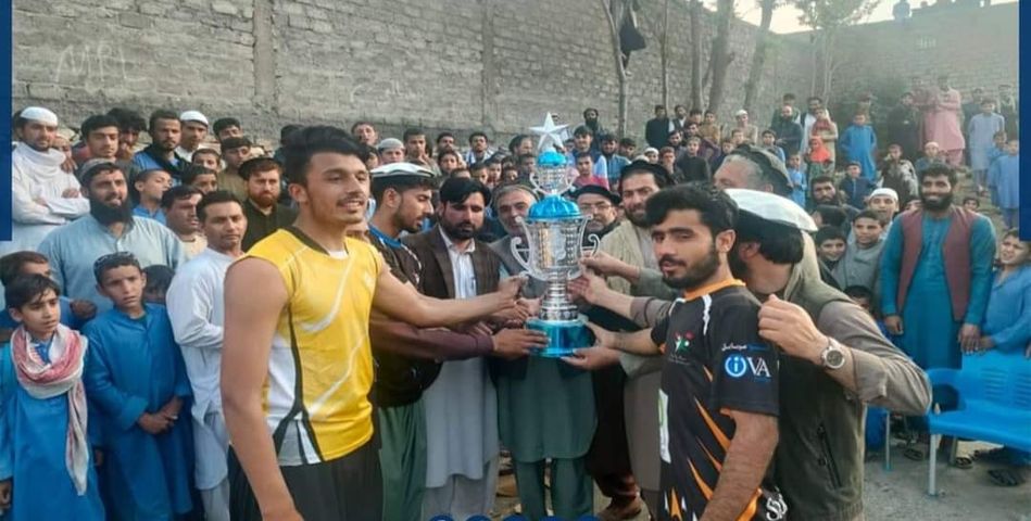 په کونړ کې د والیبال ټورنمنټ اتلولي خراسان لوبډلې خپله کړه