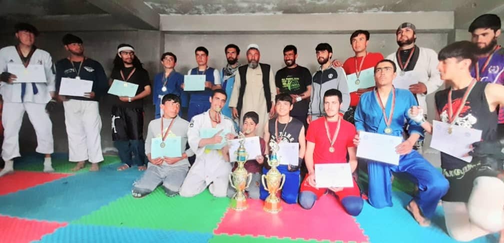 میدان وردګ؛ د روژې میاشتې په مناسبت د ۳۰ ورزشکارانو ترمنځ د جوجیتسو سیالۍ ترسره شوې