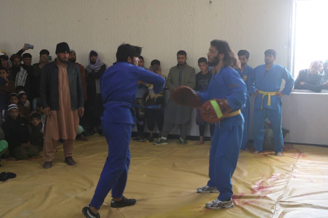 د پروان ولايت د ارغوان ګل په یوولسم ملي جشن کې سپورټي نندارې ترسره شوې