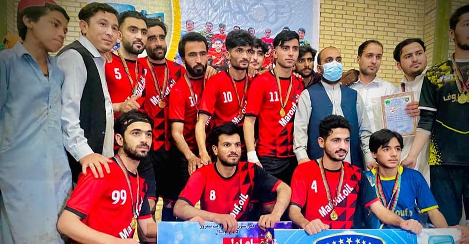 نیمروز; تیم معروف oil قهرمان جام رمضان فوتسال شد