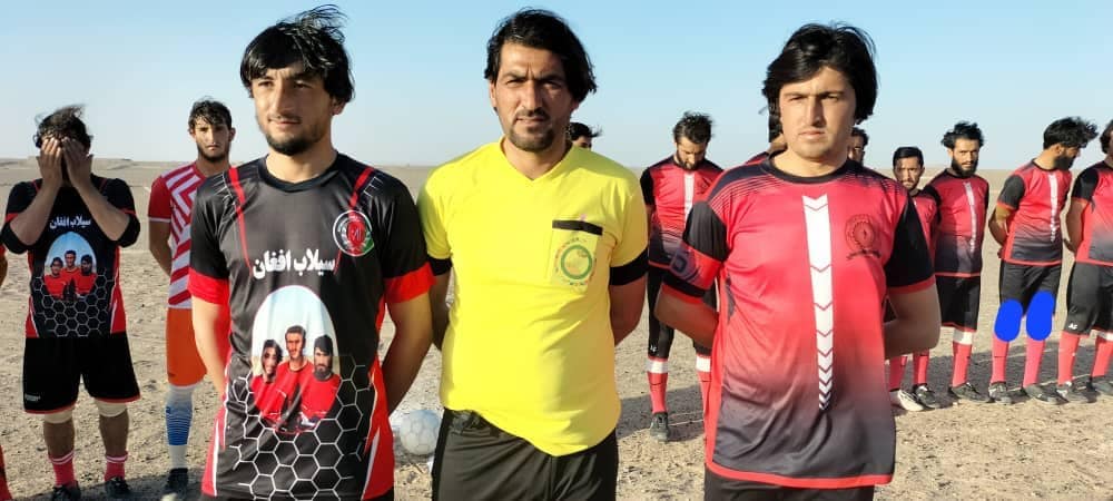 هلمند؛ په ګرمسېر ولسوالۍ کې د ۹ لوبډلو ترمنځ د فوټبال سیالۍ پیل شوې