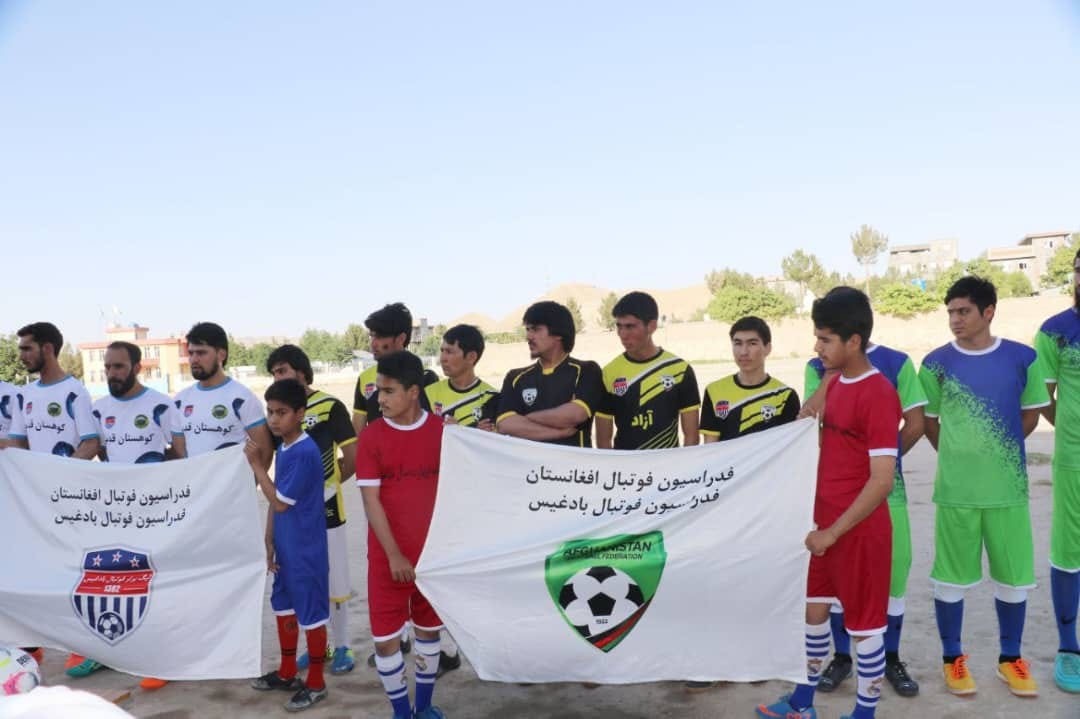 د بادغیس فوټبال غوره لیګ د ۱۰ لوبډلو ترمنځ پیل شو
