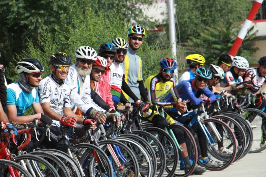 رقابت های رکابزنی با اشتراک حدود چهل ورزشکار تحت عنوان جام دوستی امروز در کابل آغاز شد