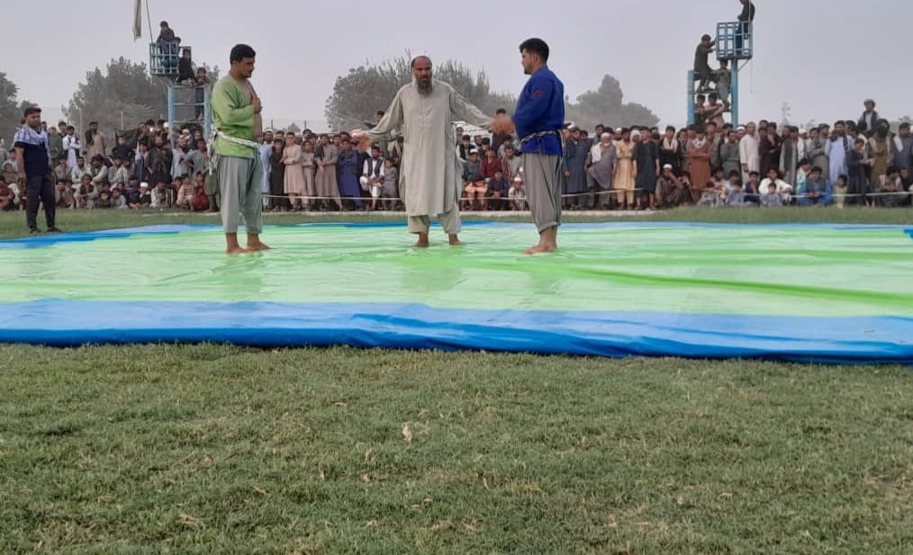 په کندز کې د ۶۰ جوړو پهلوانانو ترمنځ د کورش سیالۍ ترسره شوې