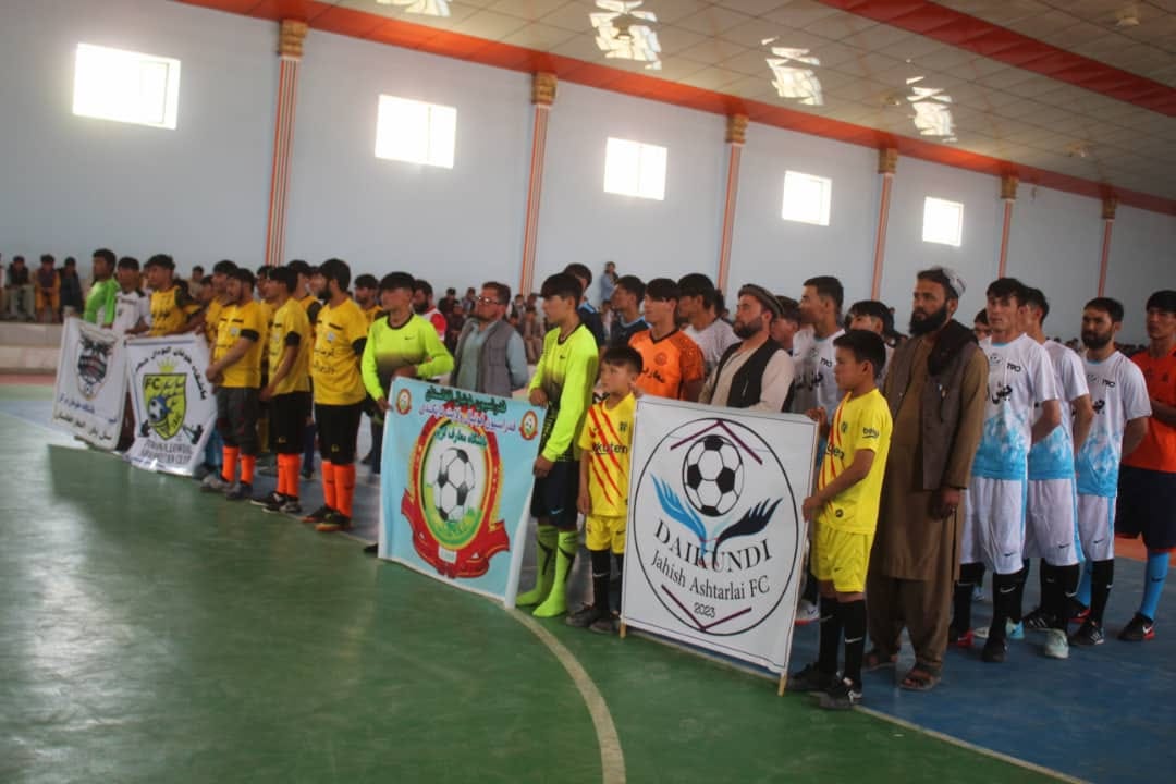دایکندی؛ تورنمنت جام عیدی فوتسال میان ۳۲ تیم در شهر نیلی آغاز شد
