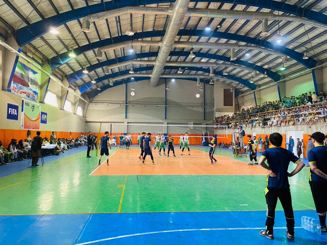 کفایت لوبډلې په بلخ کې د لسو لوبډلو ترمنځ د والیبال سیالیو اتلولي وګټله