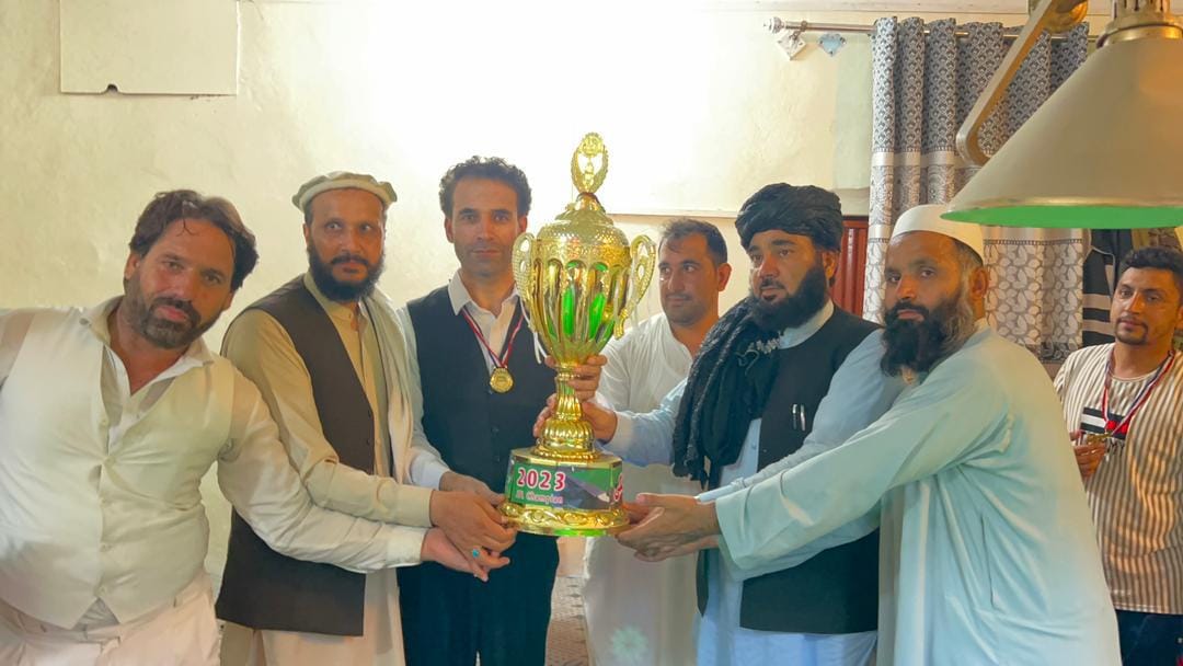 په ننګرهار کې د ۱۲ کلبونو ترمنځ د سنوکر سيالۍ پاى ته ورسېدې