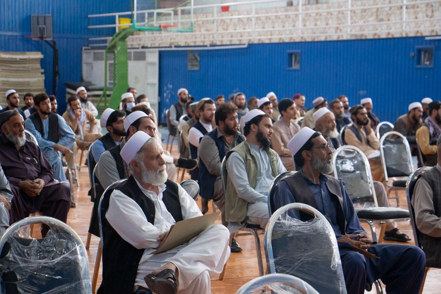 د بدني روزنې او سپورټ عمومي ریاست له کارکونکو څخه ديني ازموينه واخيستل شوه