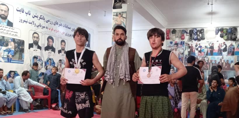 نیمروز؛ د ۴۰ تنو ورزشکارانو ترمنځ د پانکریشن سیالۍ ترسره شوې