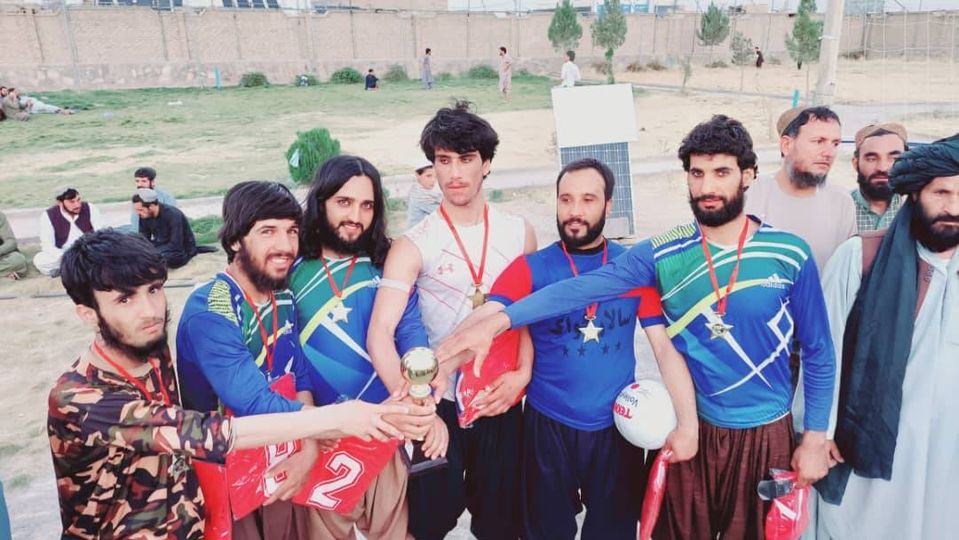 د زابل پوهنتون لوبډلې د "ځوانانو يووالي" په نوم د واليبال سياليو اتلولي وګټله