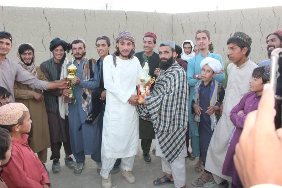 پکتیکا؛ د یحیی خېلو ولسوالۍ د والیبال سیالیو اتلولي زبیر ابن عوام لوبډلې خپله کړه