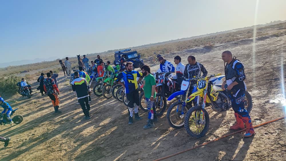 سمینار داوری و آگاهی از قوانین جدید موترسایکل سواری درهرات برگزار شد.