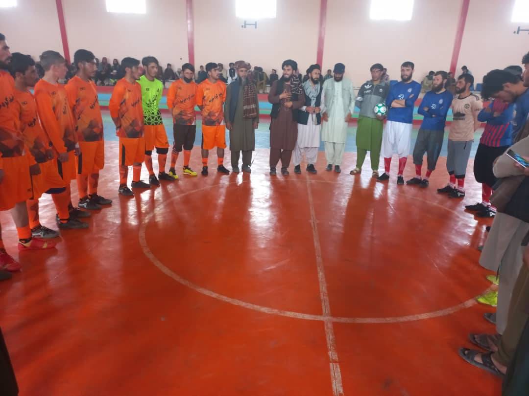 دومین دور مسابقات فوتسال میان ده تیم در غور دایر گردید