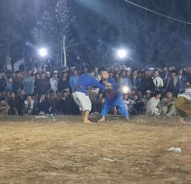 کندز؛ په امام صاحب ولسوالۍ کې د پهلوانۍ سیالۍ ترسره شوې