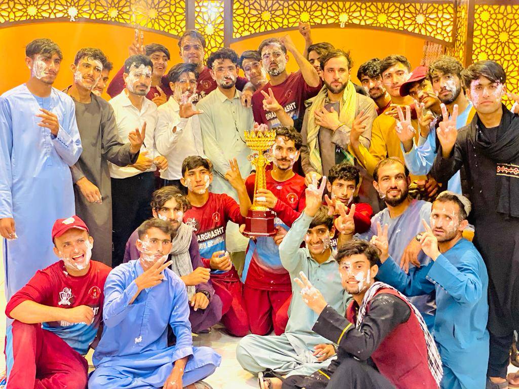 خوست؛ د ۵۰ لوبډلو ترمنځ د ټېپ بال کرکټ سیالۍ پای ته ورسېدې