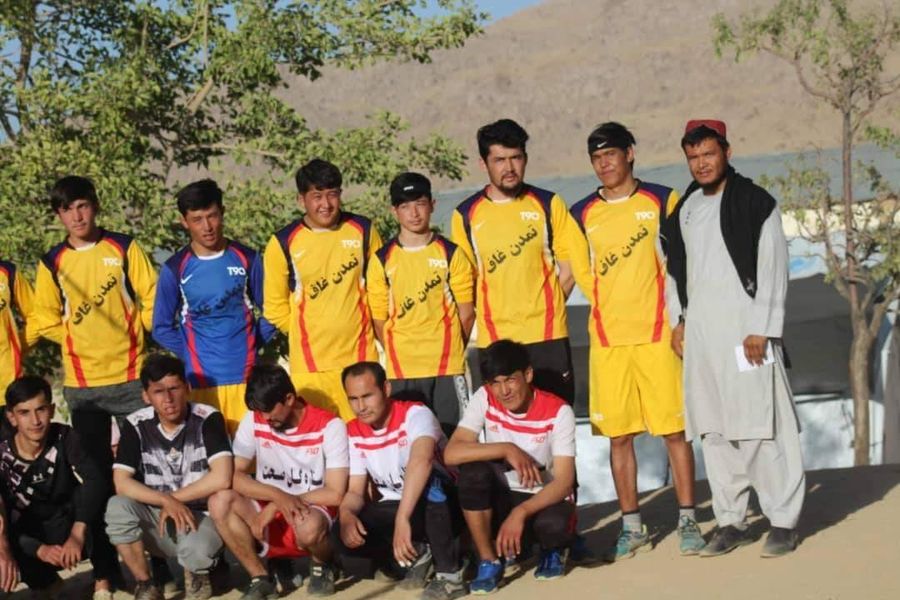 دایکندی؛ تیم جوانان رشکه قهرمان جام والیبال گل بادام شهرستان شد