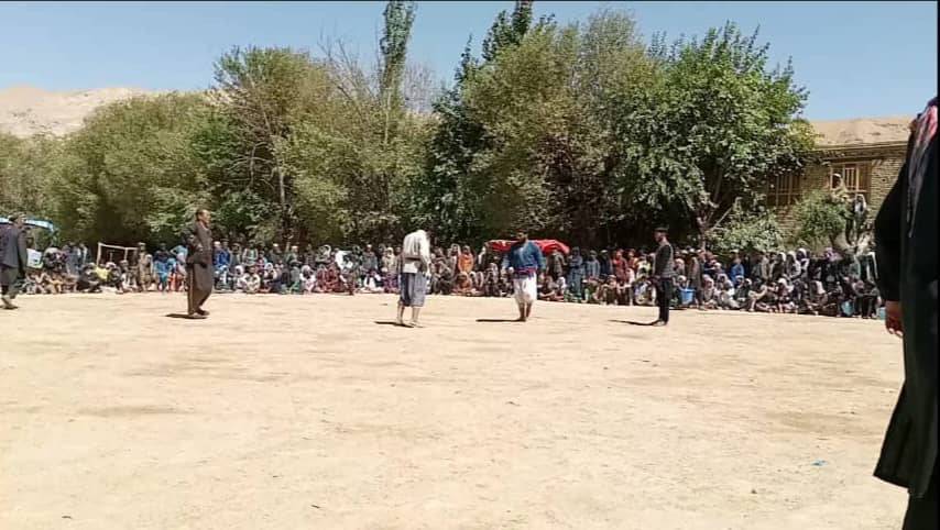 سمنگان؛ رقابت‌های کورش میان ۱۱۰ کورش‌کار در ولسوالی دره صوف برگزار شد