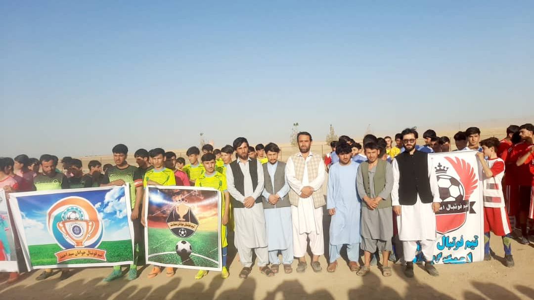 کندز؛ په علي اباد ولسوالۍ کې د اتو لوبډلو ترمڼځ د فوټبال ټورنمنټ پیل شو