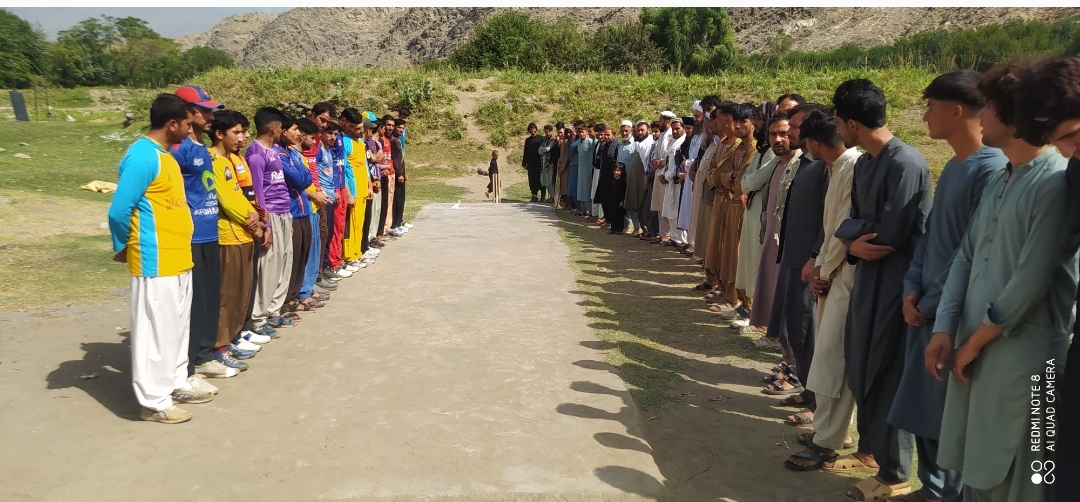 ننګرهار؛ په دره نور ولسوالۍ کې د ټېپ بال کرکټ سیالۍ پيل شوې