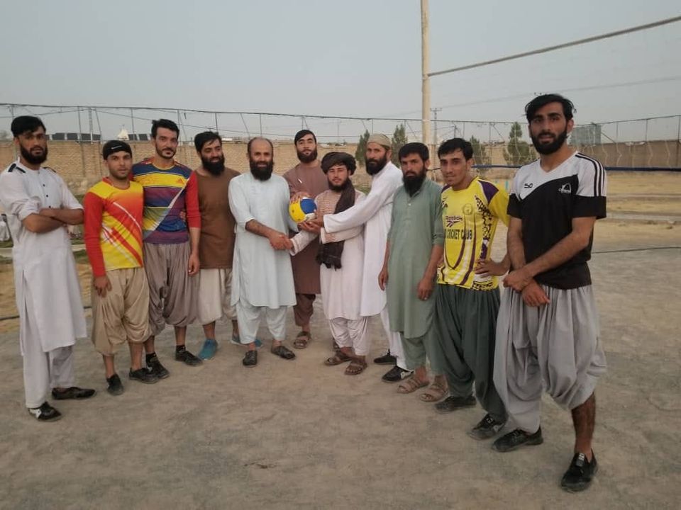 زابل؛ تیم الف شیخ متی بابا قهرمان رقابت‌های والیبال اتحاد شد.