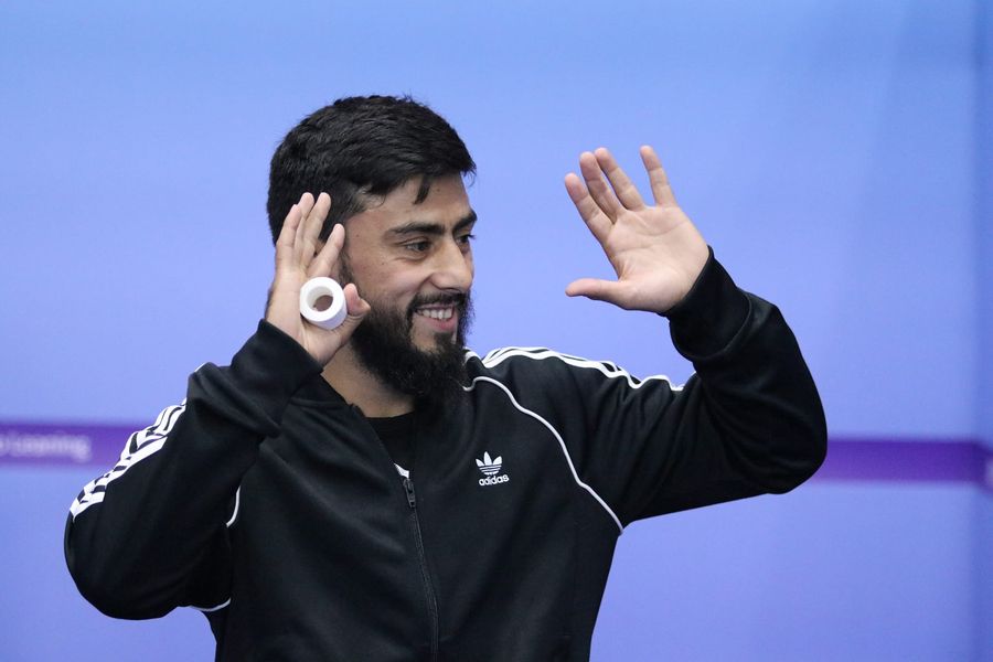 د هوتک د بریا په هیله!