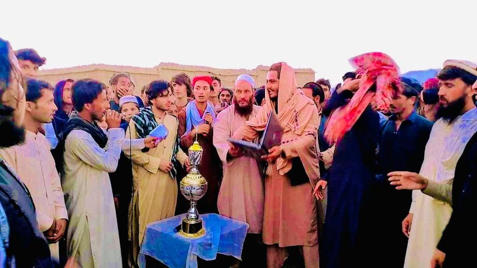 ننګرهار؛ په پیچراګام ولسوالۍ کې د ټېپ بال سیالۍ پای ته ورسېدې