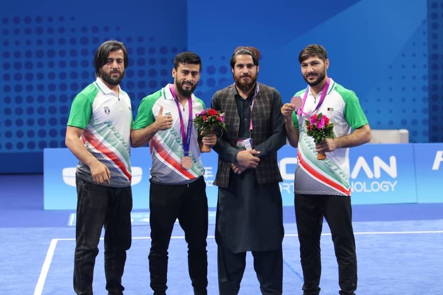 چین هانګ جو؛ دوو افغان ورزشکارانو د برنزو مډالونه واخیستل او امیري کوریایي سیال مات کړ