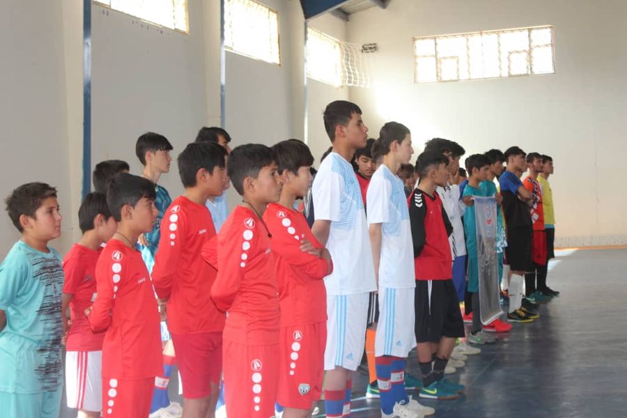 رقابت های فوتسال میان ۲۷ تیم در ولایت دایکندی آغاز گردید