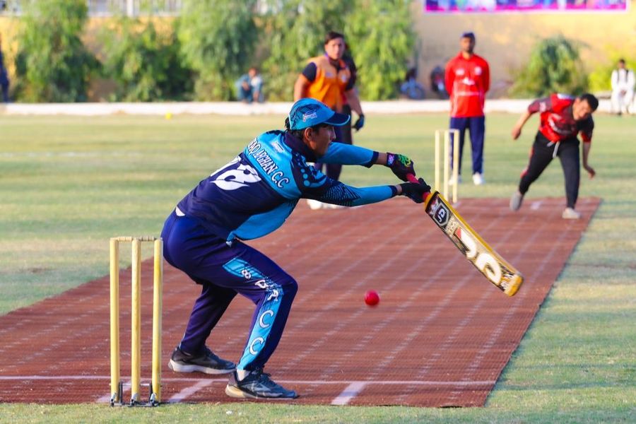 په کندهار کې د ۲۴ لوبډلو ترمنځ د ټېپ بال کرکټ ټاکنیزې سیالۍ پیل شوې